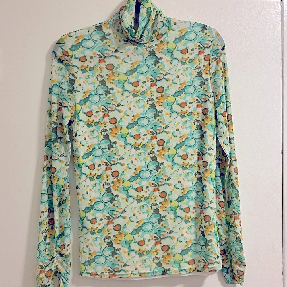 Vertigo Retro Print Mesh Turtleneck Sz L